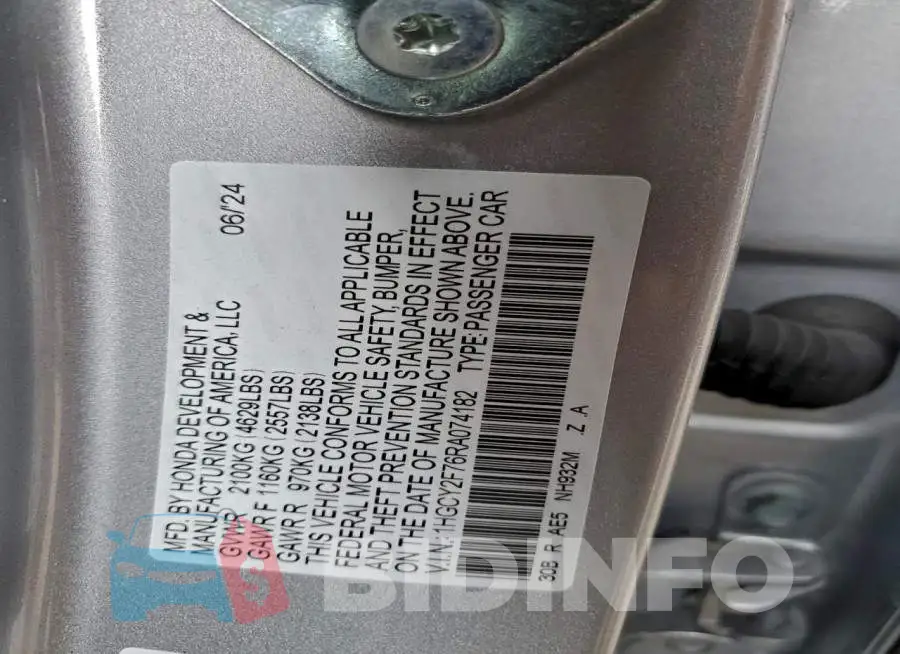 1HGCY2F76RA074182 Photo# 13