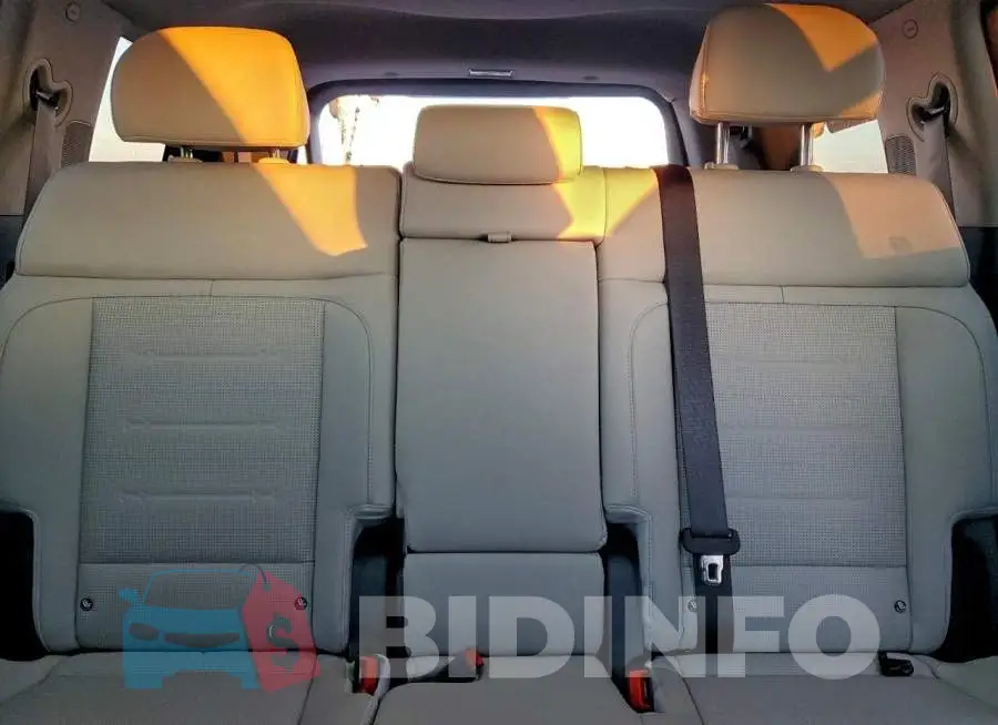 5NMP44GL8SH135272 Photo# 10