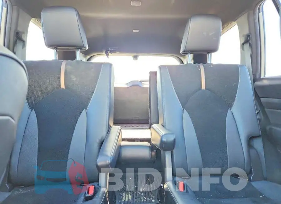 5TDADAB58RS002502 Photo# 10