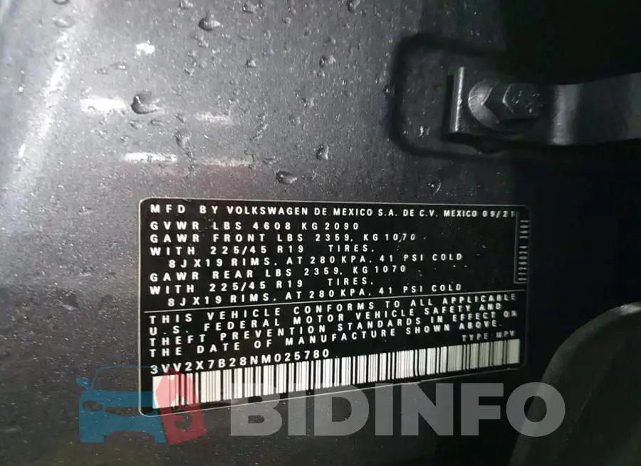 3VV2X7B28NM025780 Photo# 14