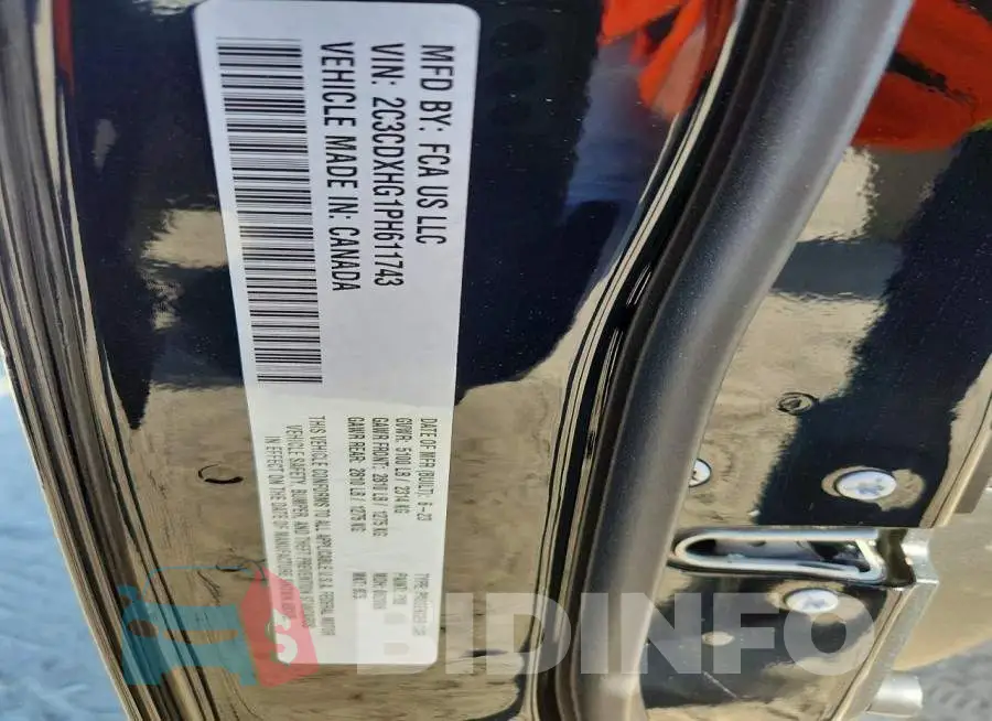 2C3CDXHG1PH611743 Photo# 13