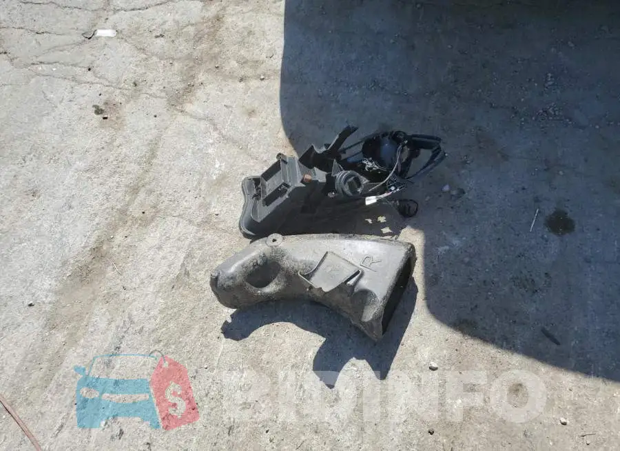 2C3CDXHG6NH232282 Photo# 12