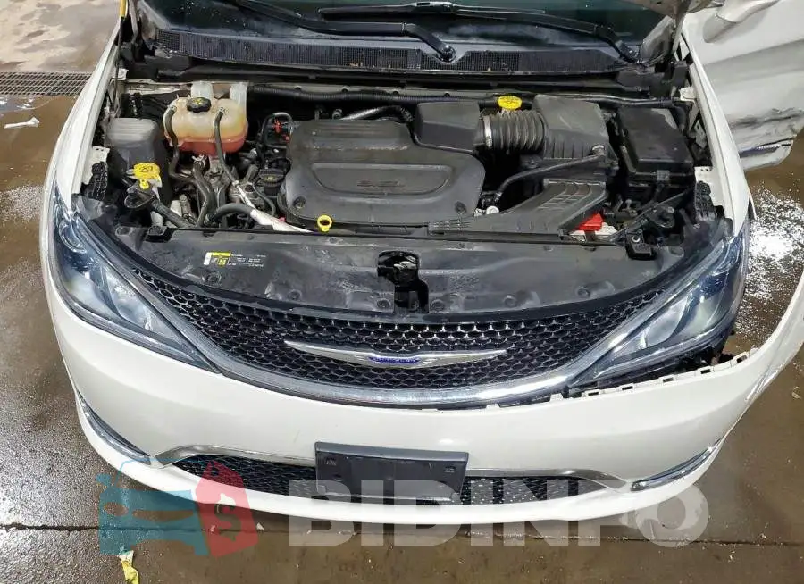 2C4RC1BGXKR645018 Photo# 12