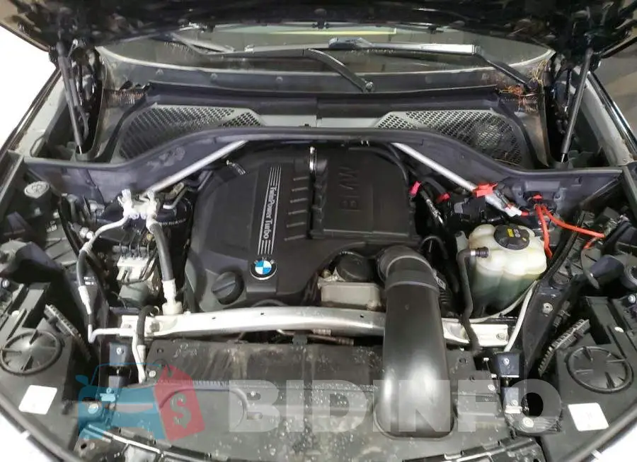 5UXKR0C30H0V81062 Photo# 12