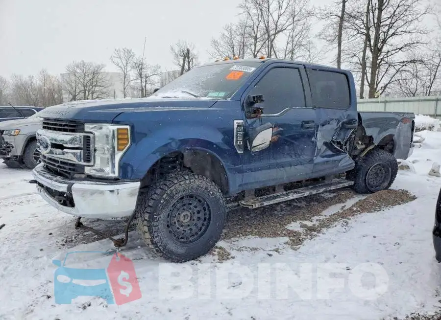 1FT7W2B61JEC73186 Photo# 1