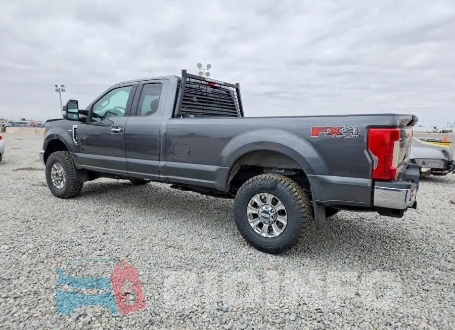1FT7X2B65HED31792 Photo# 2