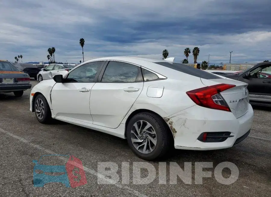 19XFC2F7XHE001323 Photo# 2