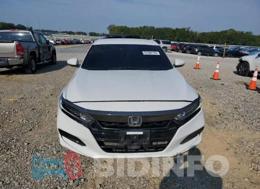 1HGCV1F36JA016190 Photo# 5