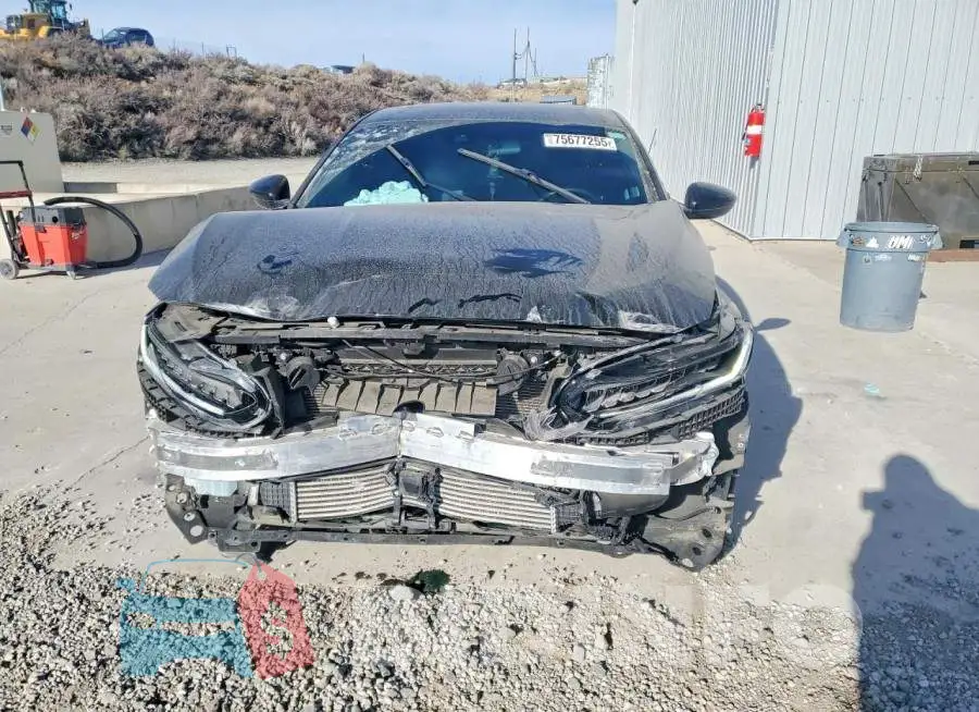 1HGCV2F37NA020194 Photo# 5