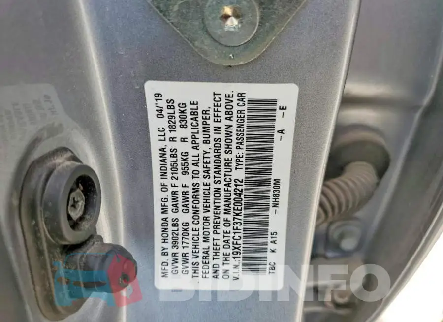 19XFC1F37KE004212 Photo# 12