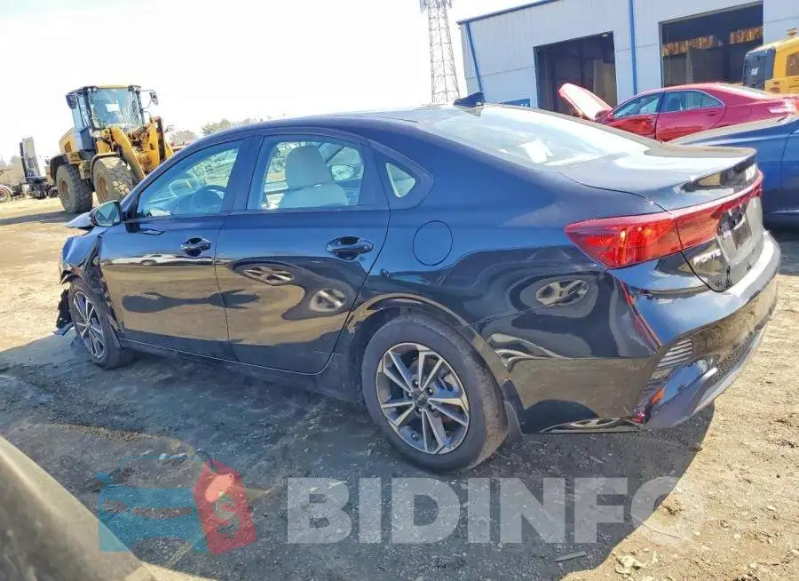 3KPF24AD6PE572947 Photo# 2