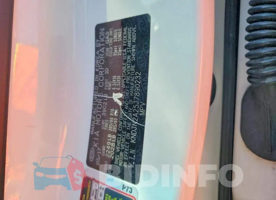 KNDJN2A25J7890232 Photo# 13