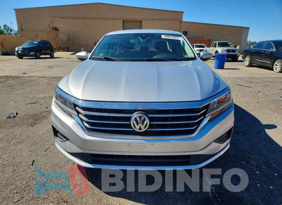 1VWSA7A31LC016232 Photo# 5