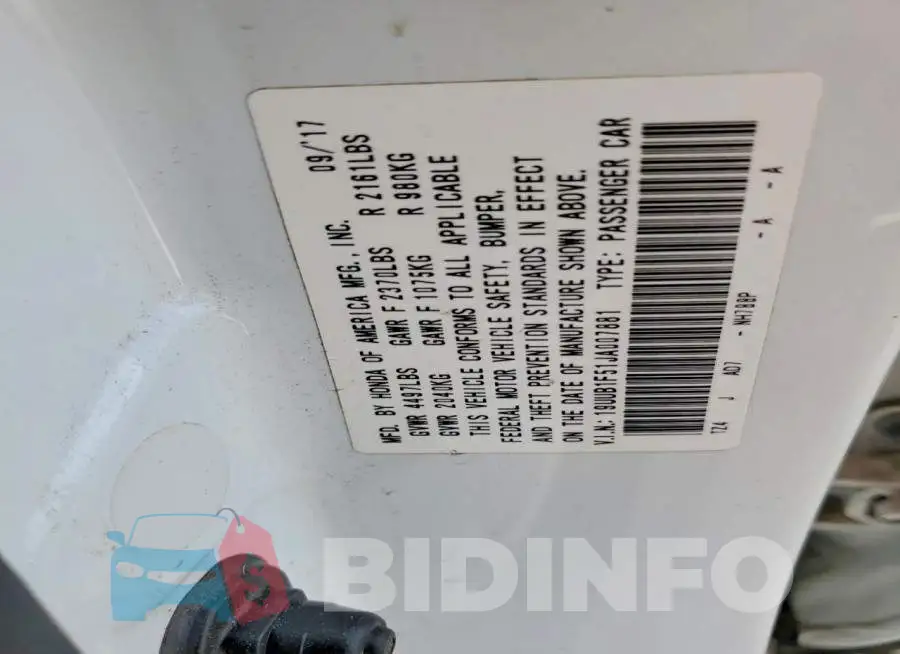 19UUB1F51JA007881 Photo# 12