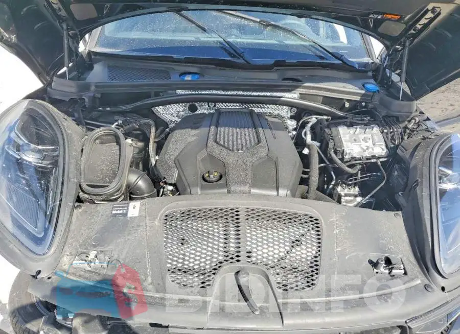 WP1AA2A55SLB11263 Photo# 12