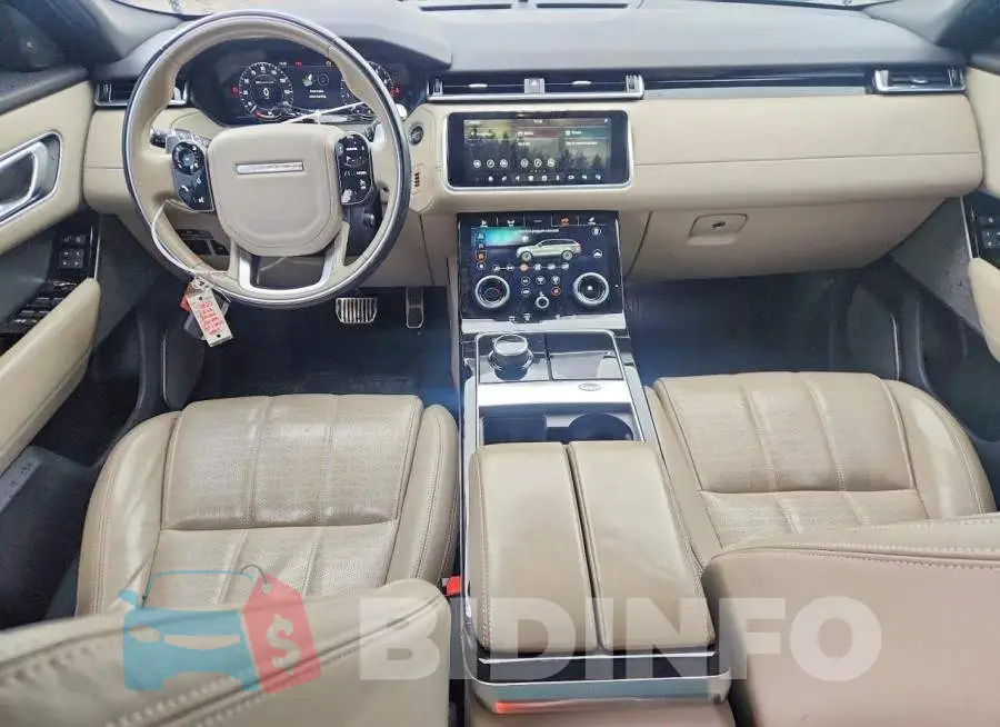 SALYM2RV9JA752043 Photo# 8