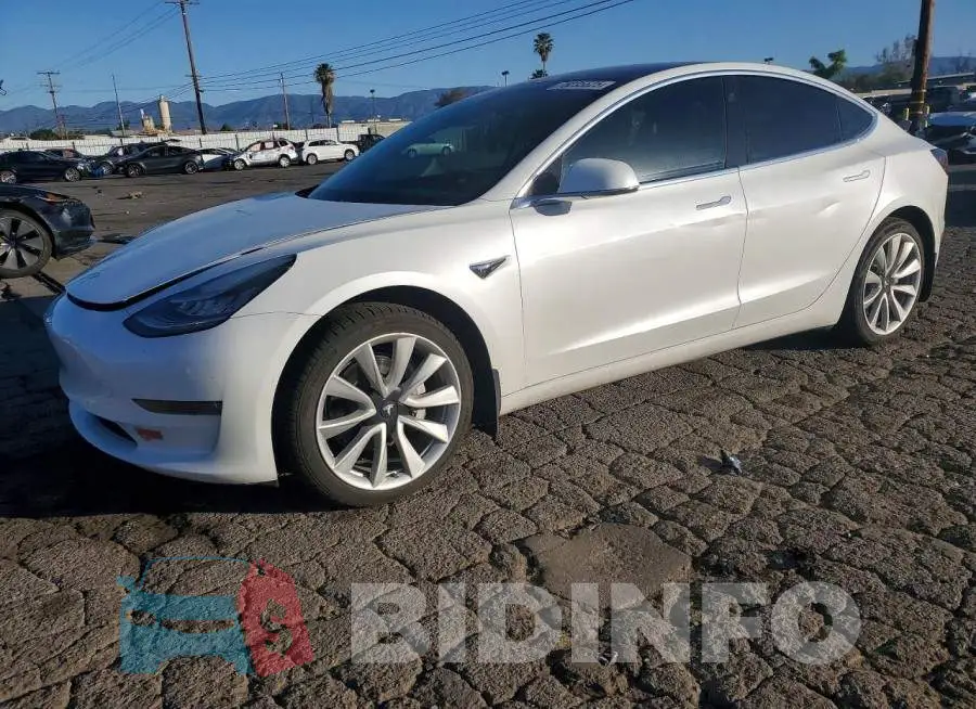 5YJ3E1EB6KF418615 Photo# 1