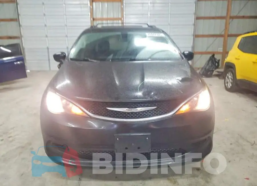2C4RC1DG4MR523626 Photo# 5