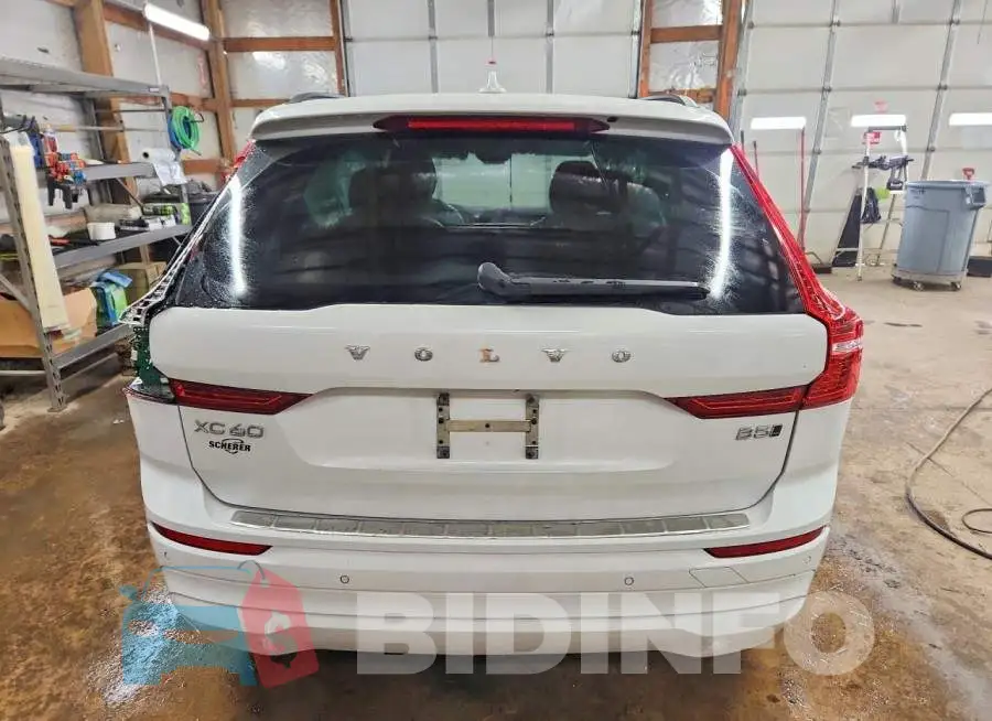 YV4L12RK2N1965404 Photo# 6