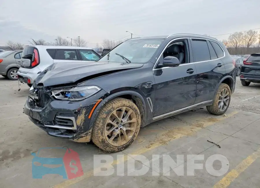 5UXTA6C05P9R92228 Photo# 1