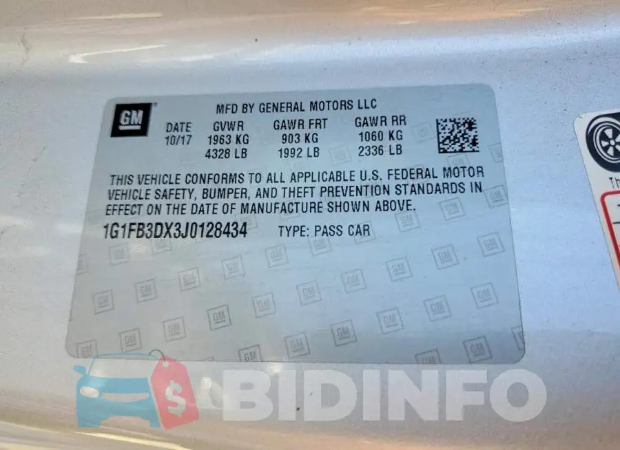 1G1FB3DX3J0128434 Photo# 12