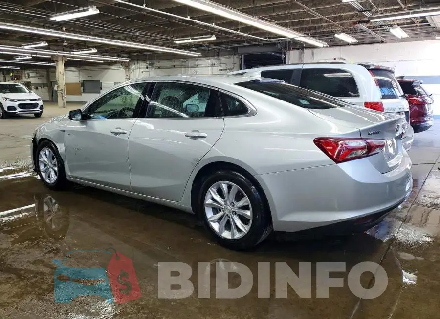 1G1ZD5ST2NF158465 Photo# 2