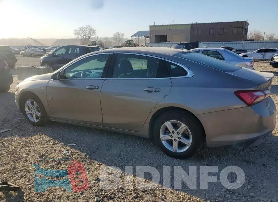 1G1ZD5ST3NF193807 Photo# 2