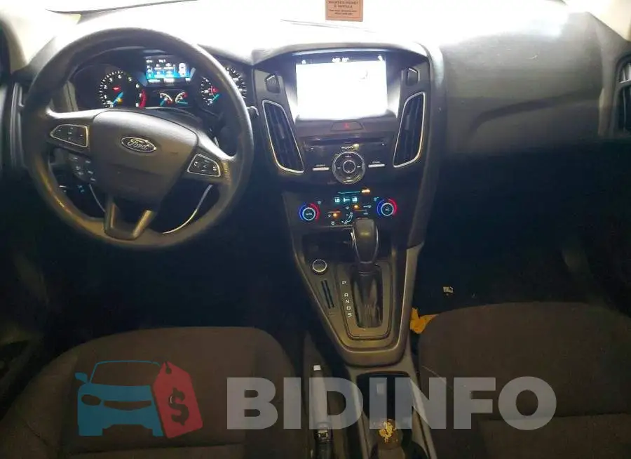1FADP3M2XHL248802 Photo# 8
