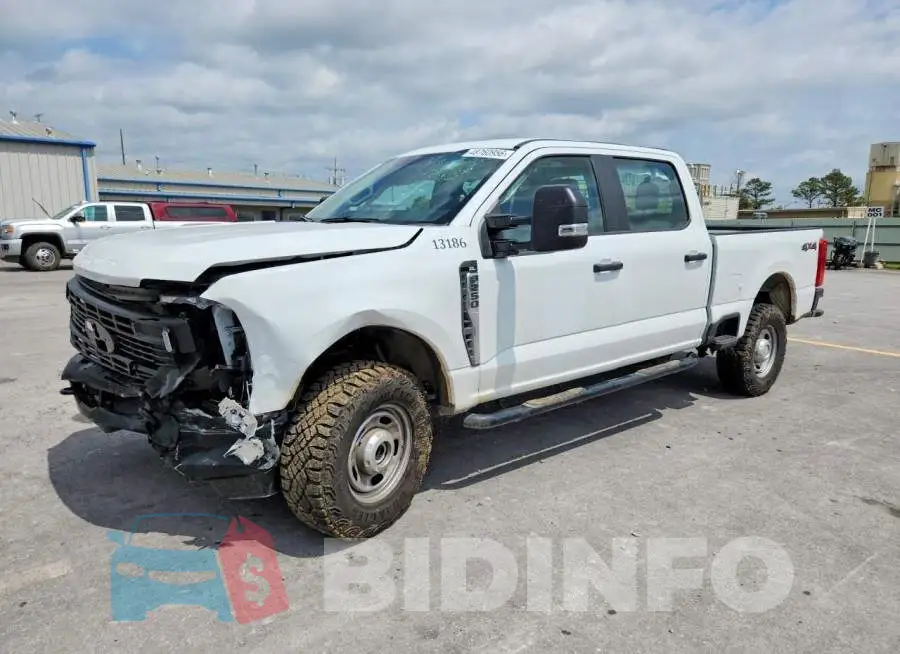 1FT7W2BA9TEC28651 Photo# 1