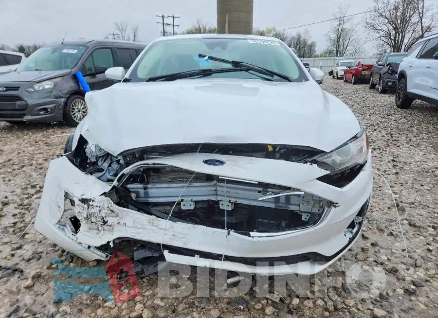 3FA6P0HD7LR252819 Photo# 5