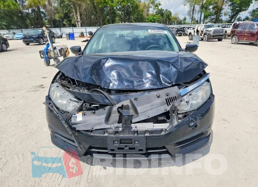 19XFC2F54JE205927 Photo# 5
