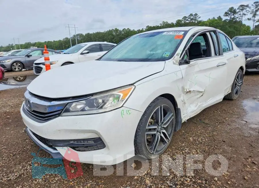 1HGCR2F15HA011842 Photo# 1