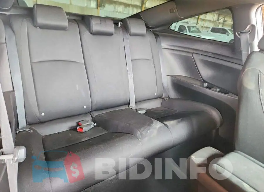 2HGFC3B37KH356875 Photo# 10