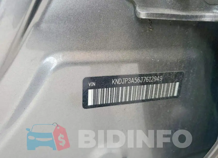 KNDJP3A56J7612949 Photo# 14