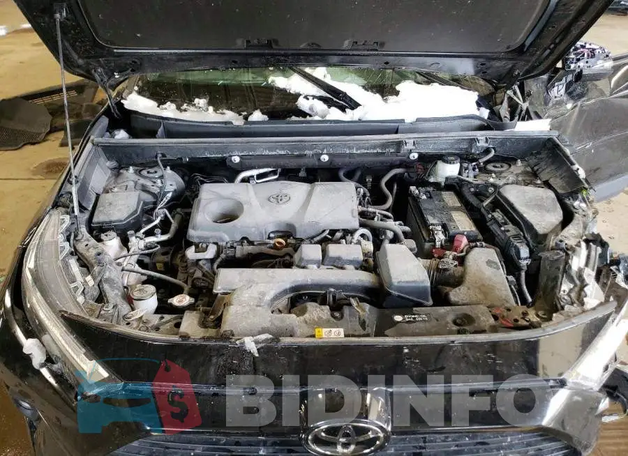 2T3A1RFVXRC472144 Photo# 12