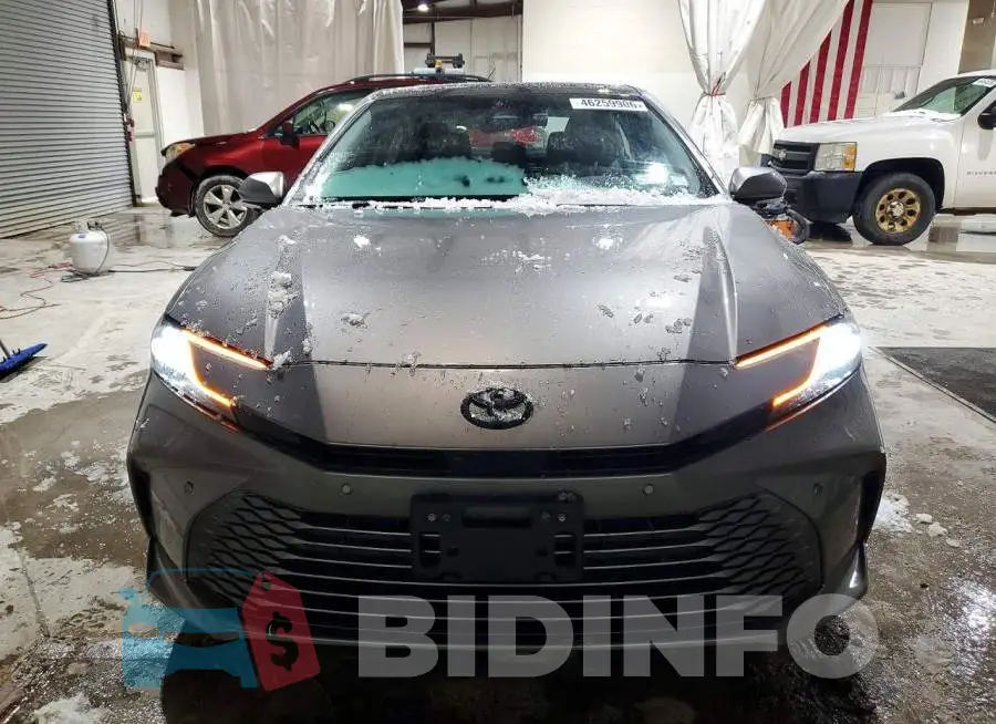 4T1DBADK1SU537741 Photo# 5