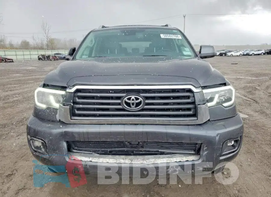 5TDBY5G13JS158117 Photo# 5