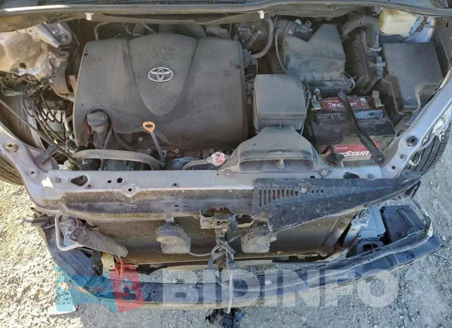 5TDKZ3DC6JS942508 Photo# 12