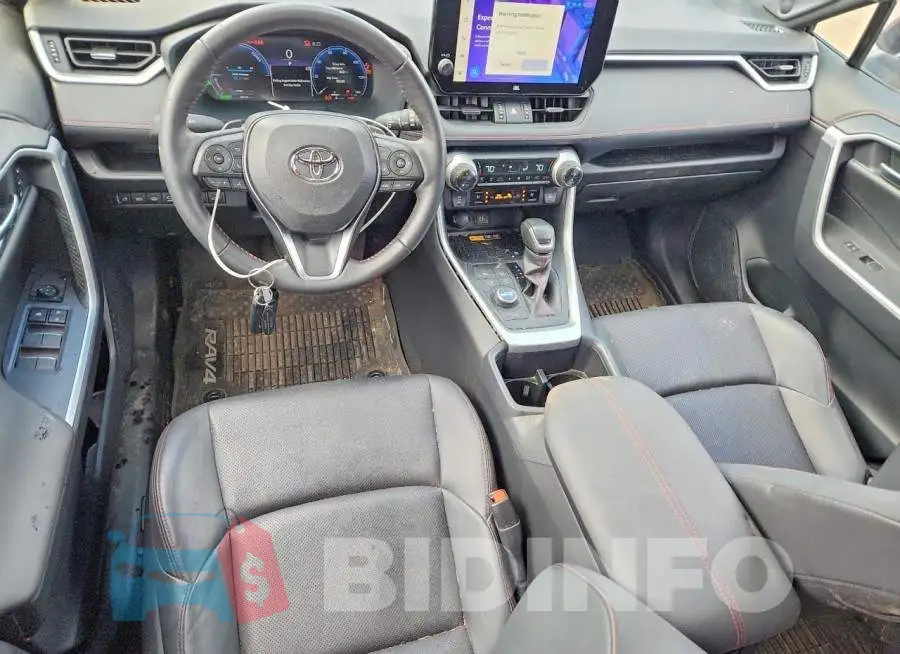 JTMFB3FV8RD198857 Photo# 8