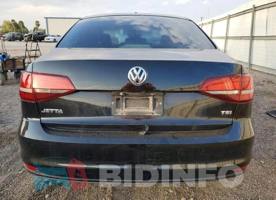 3VW2B7AJ0HM358935 Photo# 6