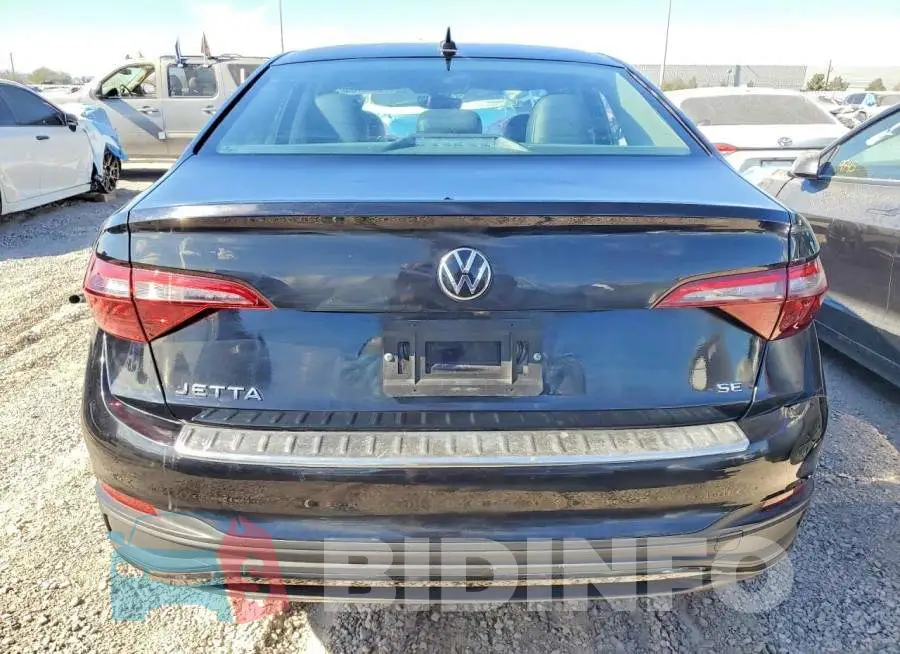 3VW7M7BU6PM015375 Photo# 6
