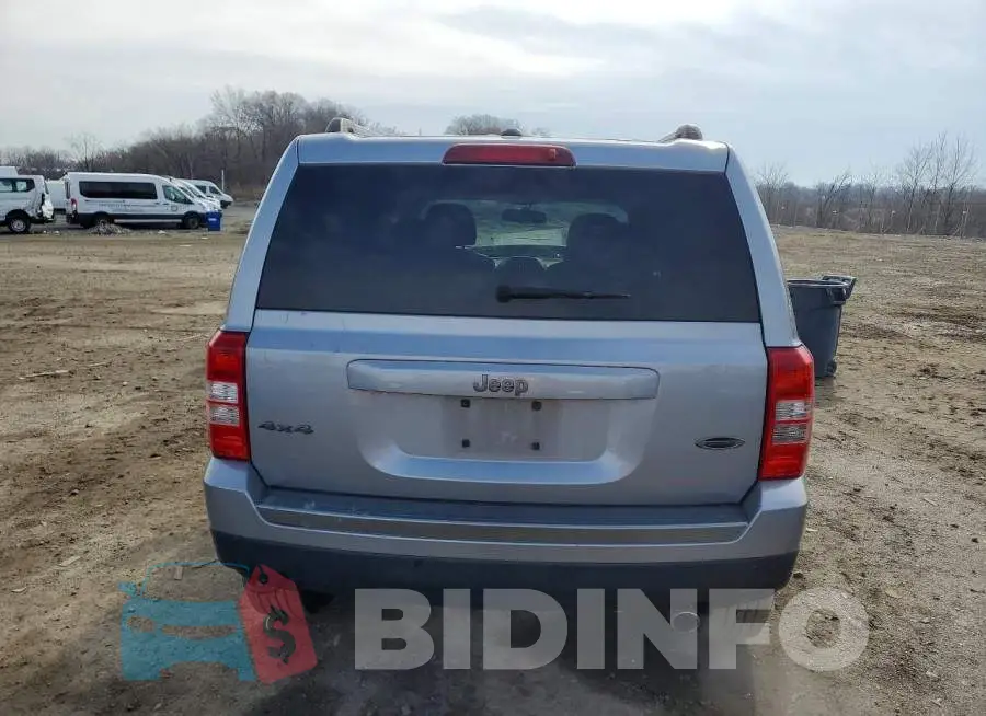 1C4NJRBB1HD208267 Photo# 6