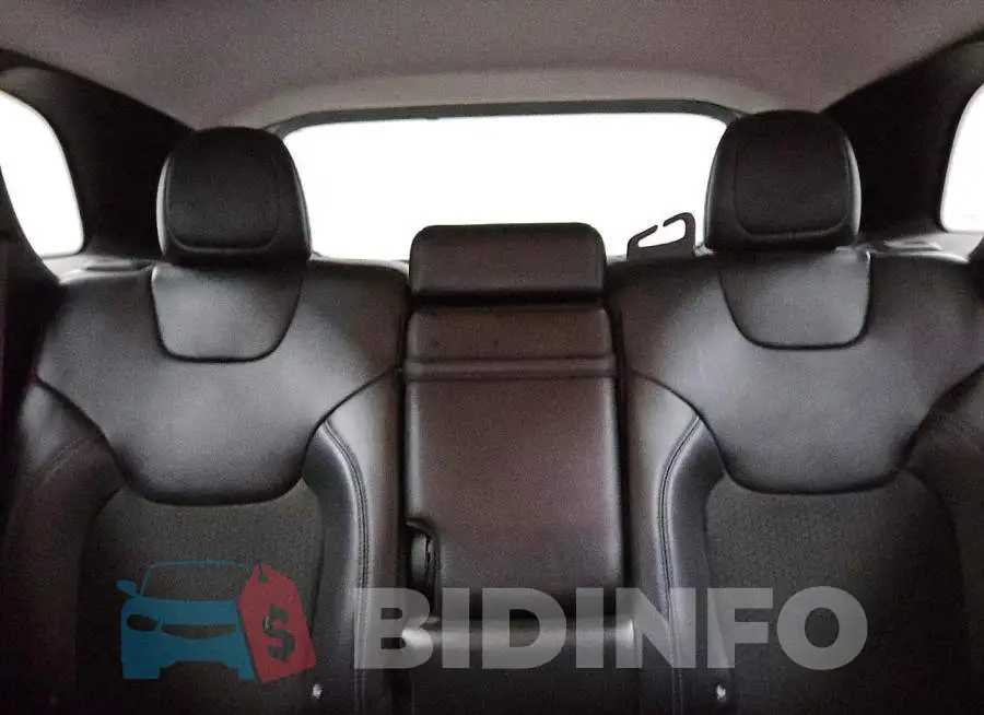 1C4PJMLB2KD107689 Photo# 10