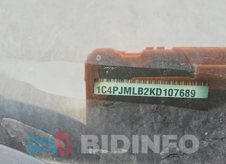 1C4PJMLB2KD107689 Photo# 13