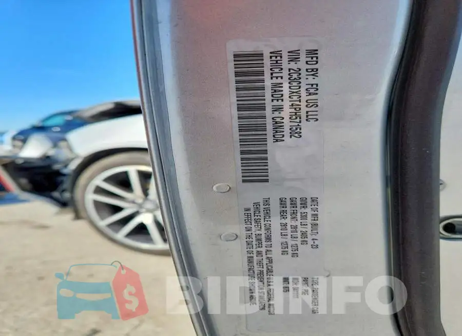 2C3CDXCT4PH571582 Photo# 13