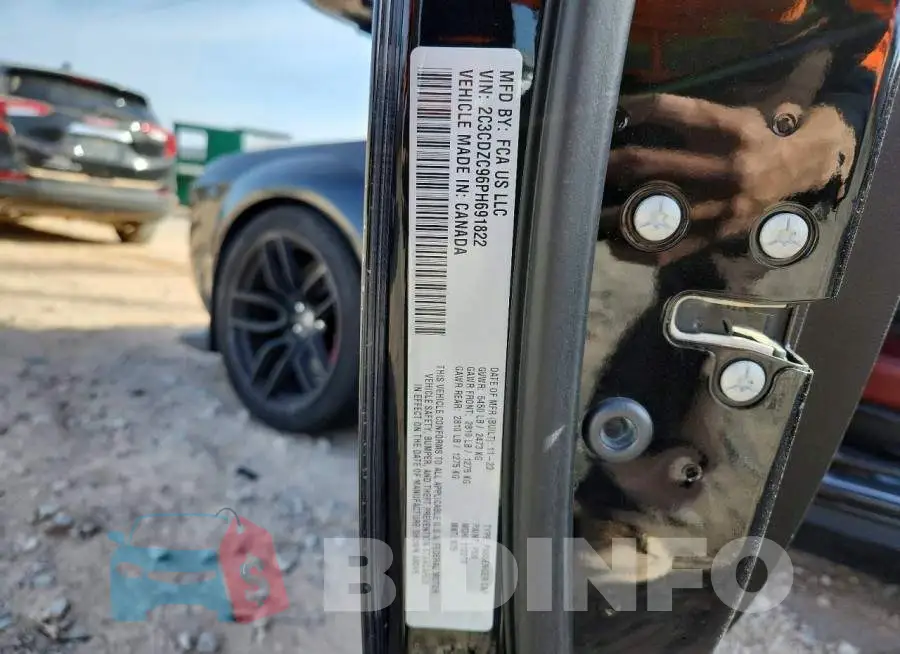 2C3CDZC96PH691822 Photo# 12