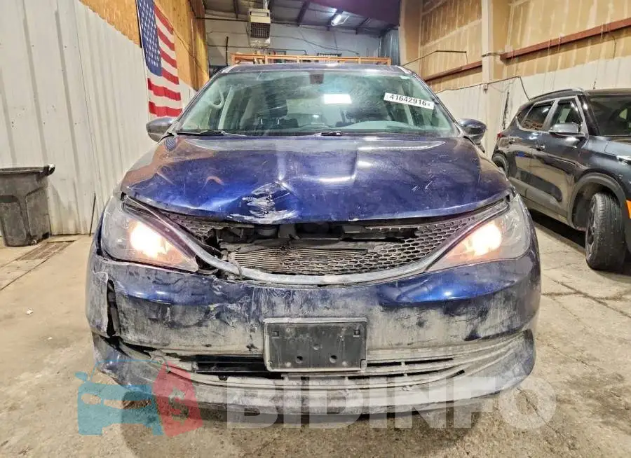 2C4RC1CG2LR138484 Photo# 5