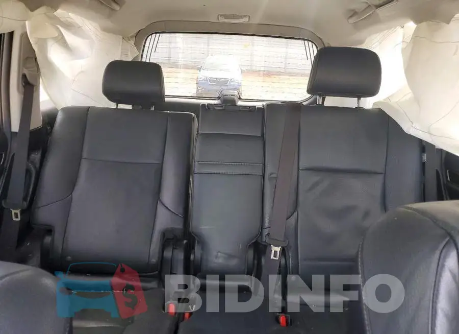 JTJBM7FXXJ5207670 Photo# 10