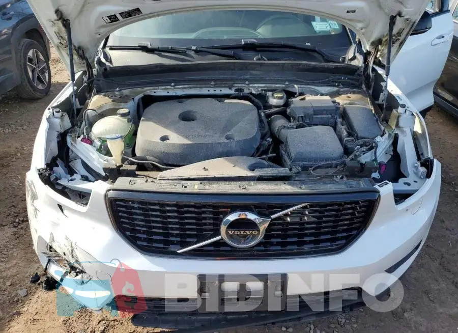 YV4162UM5M2522514 Photo# 12