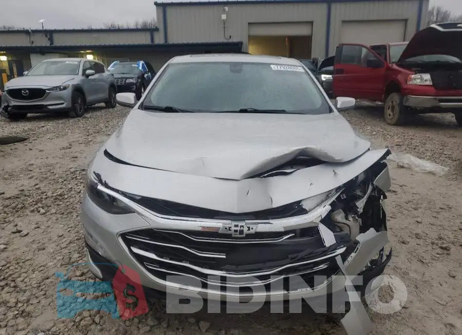 1G1ZD5ST0KF130157 Photo# 5